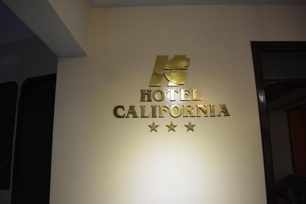 Hotel California Santa Cruz de La Sierra Exterior foto